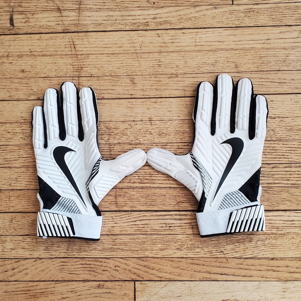 Nike D-tack 5.0 Linemen Gloves